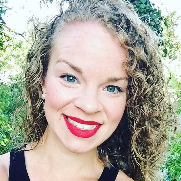 Meet your Posher, Angela - Picture 1 of 1